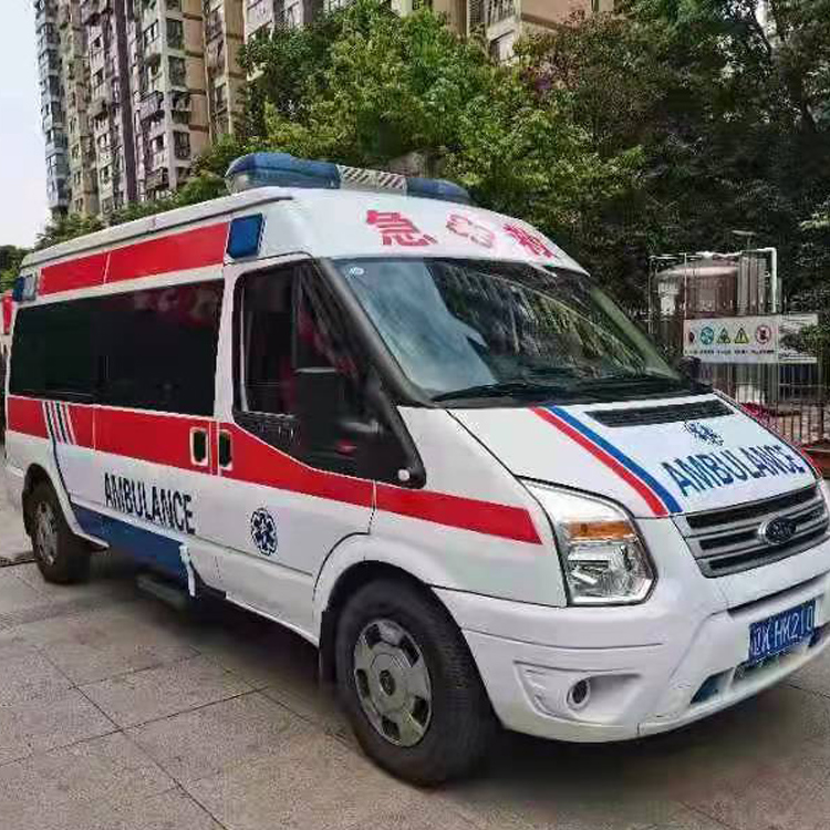 花垣长途救护车护送病人返乡